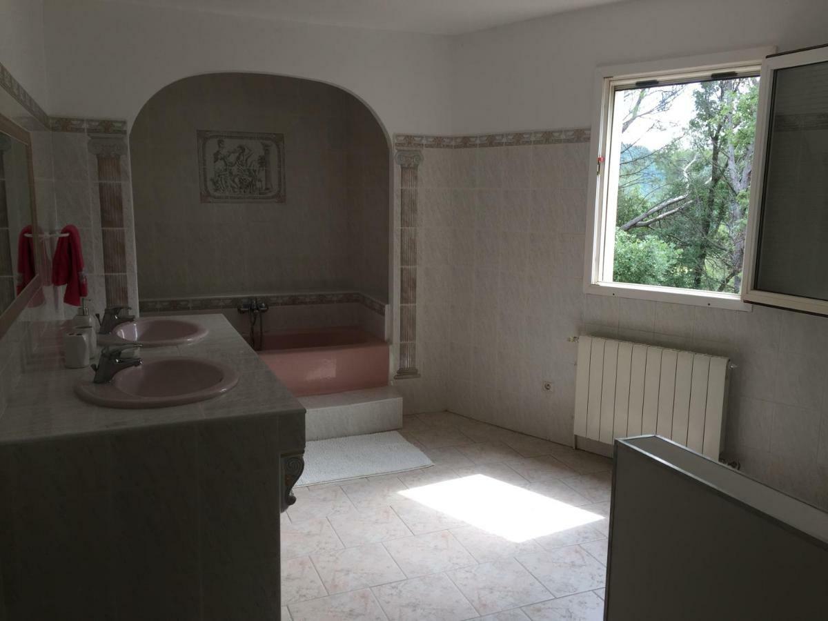Villa « Chanterie » Villecroze Bagian luar foto
