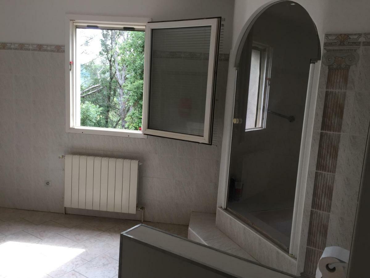 Villa « Chanterie » Villecroze Bagian luar foto
